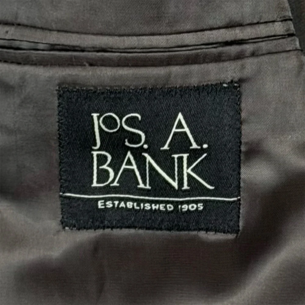 Jos A Bank Suit 40R 34x28 100% Wool Gray Executive Professional Preppy Wedding